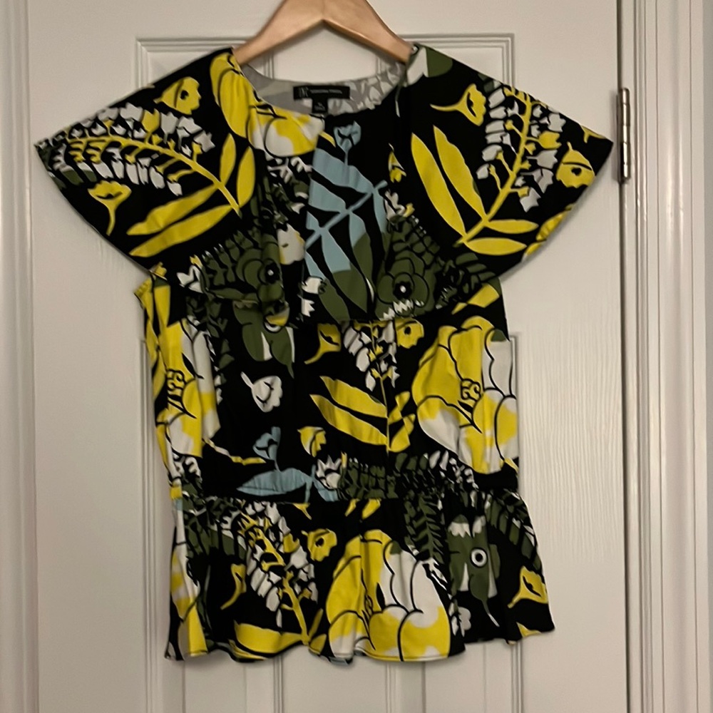 NWT INC Blouse